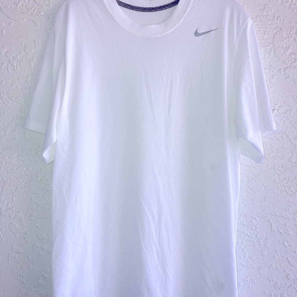 Men’s Nike Dri-Fit white tee-shirt with gray trim, medium